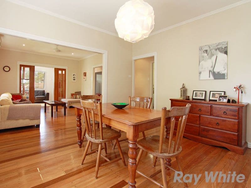 14 Mumbil Street, STAFFORD HEIGHTS QLD 4053, Stafford Heights - Thumbnail 2