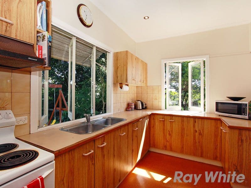 14 Mumbil Street, STAFFORD HEIGHTS QLD 4053, Stafford Heights - Thumbnail 3