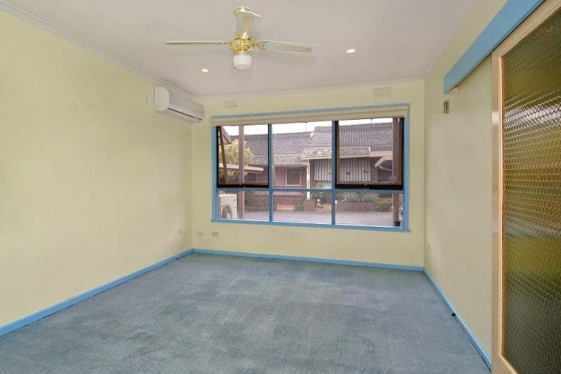 2 Griffiths Street, RESERVOIR VIC 3073, Reservoir - Thumbnail 3