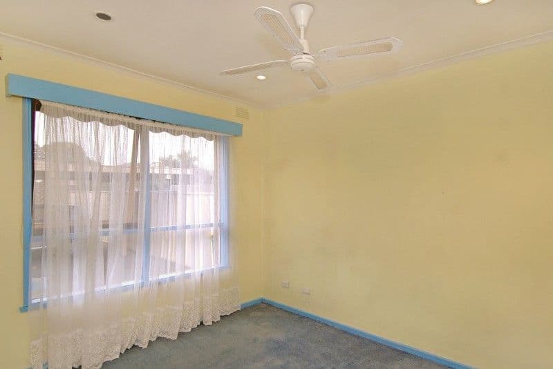 2 Griffiths Street, RESERVOIR VIC 3073, Reservoir - Thumbnail 4