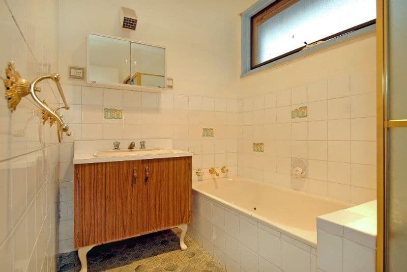 2 Griffiths Street, RESERVOIR VIC 3073, Reservoir - Thumbnail 5