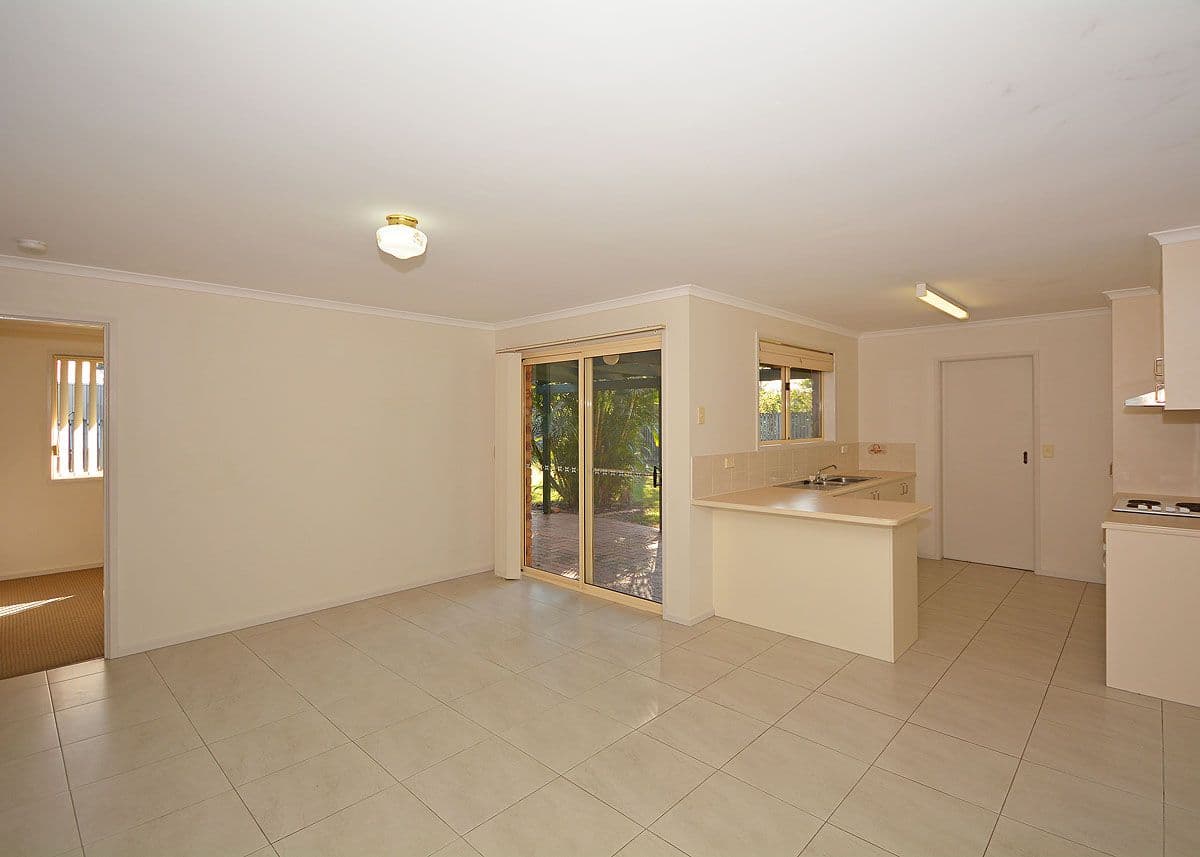 5 Rosella Way, Eli Waters QLD 4655, Eli Waters - Thumbnail 7
