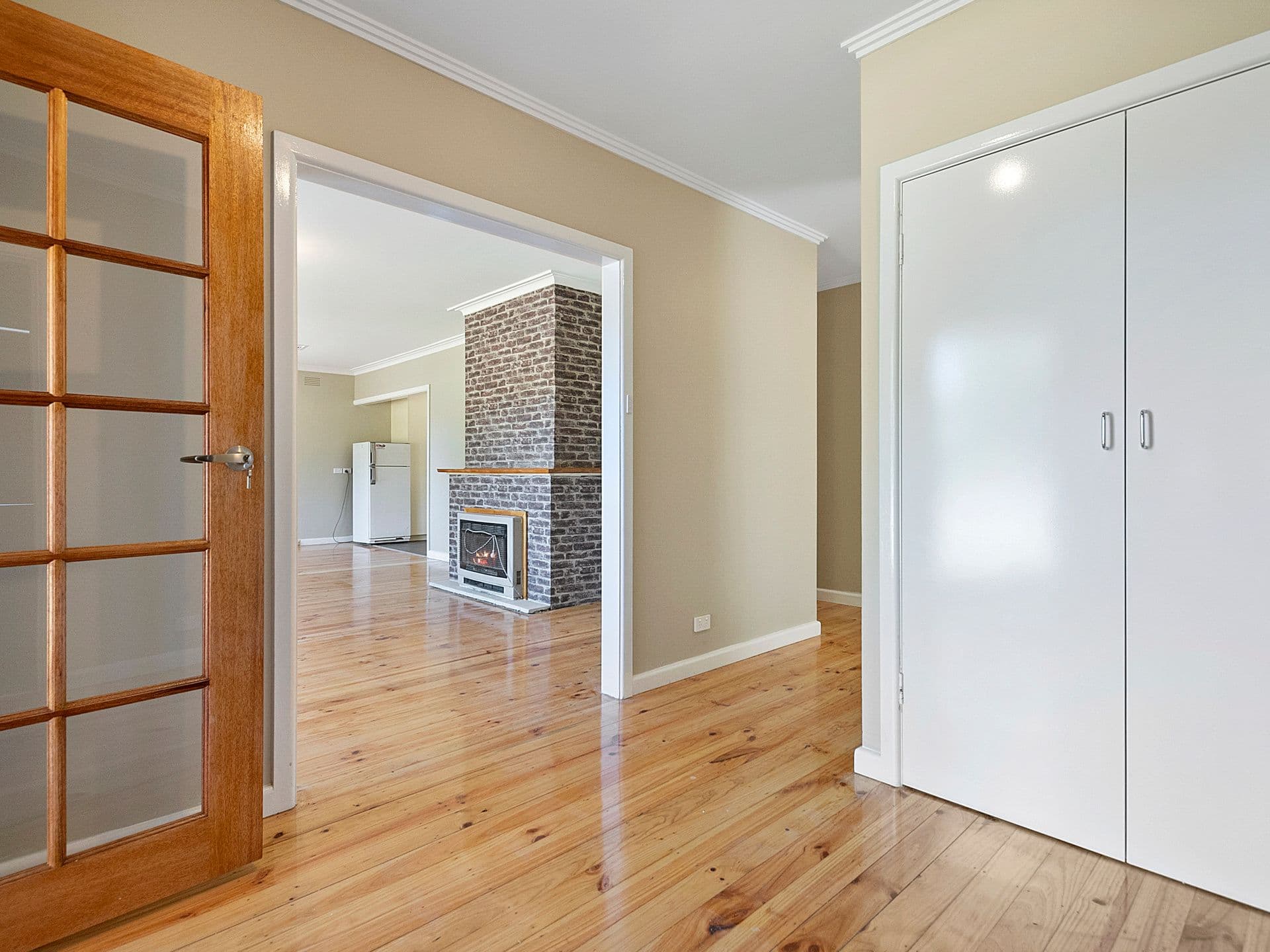 11 Latimer Street, Benalla VIC 3672, Benalla - Thumbnail 2