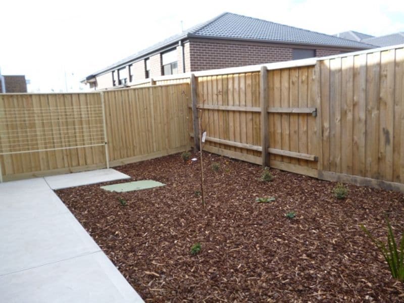 1 Mecklenburg Close, EPPING VIC 3076, Epping - Thumbnail 4