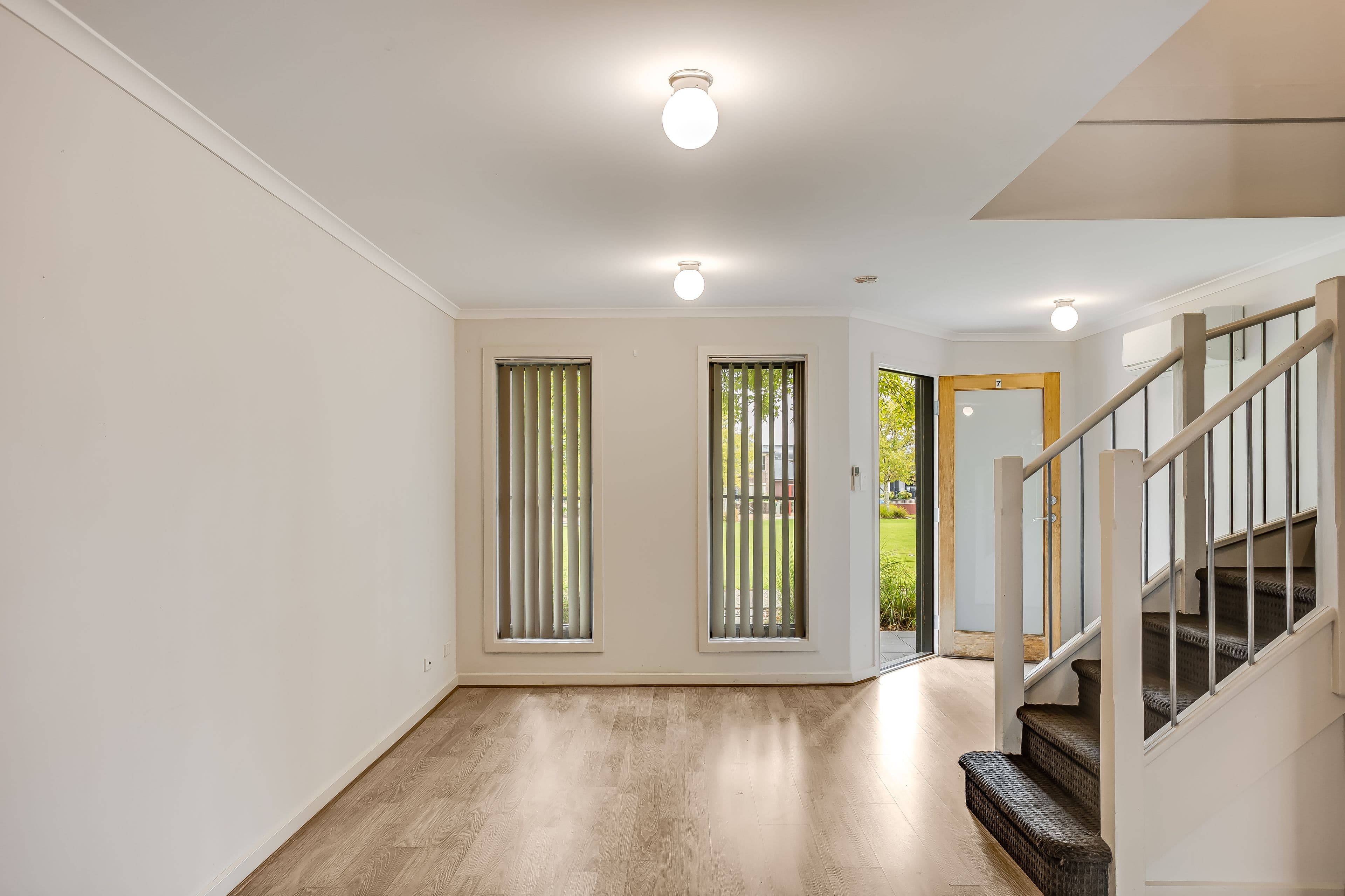 16 Swinden Crescent, Blakeview SA 5114, Blakeview - Thumbnail 4