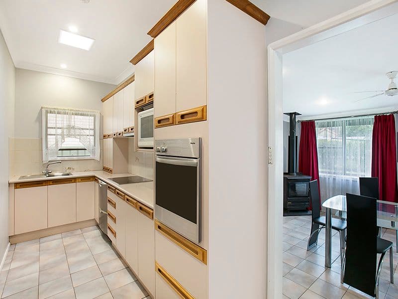39 Kareena Road, Miranda - Thumbnail 3