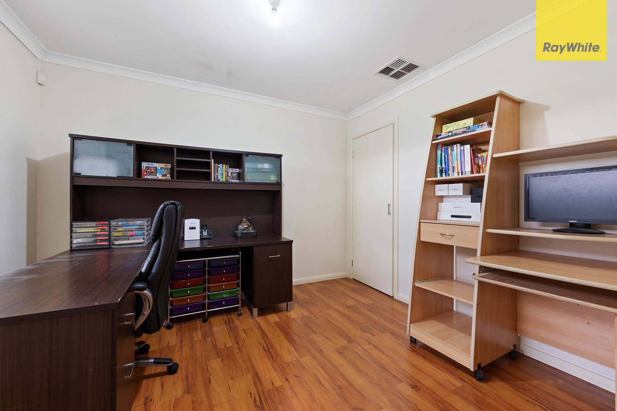 5 Cunningham Chase, Burnside Heights VIC 3023, Burnside Heights - Thumbnail 3