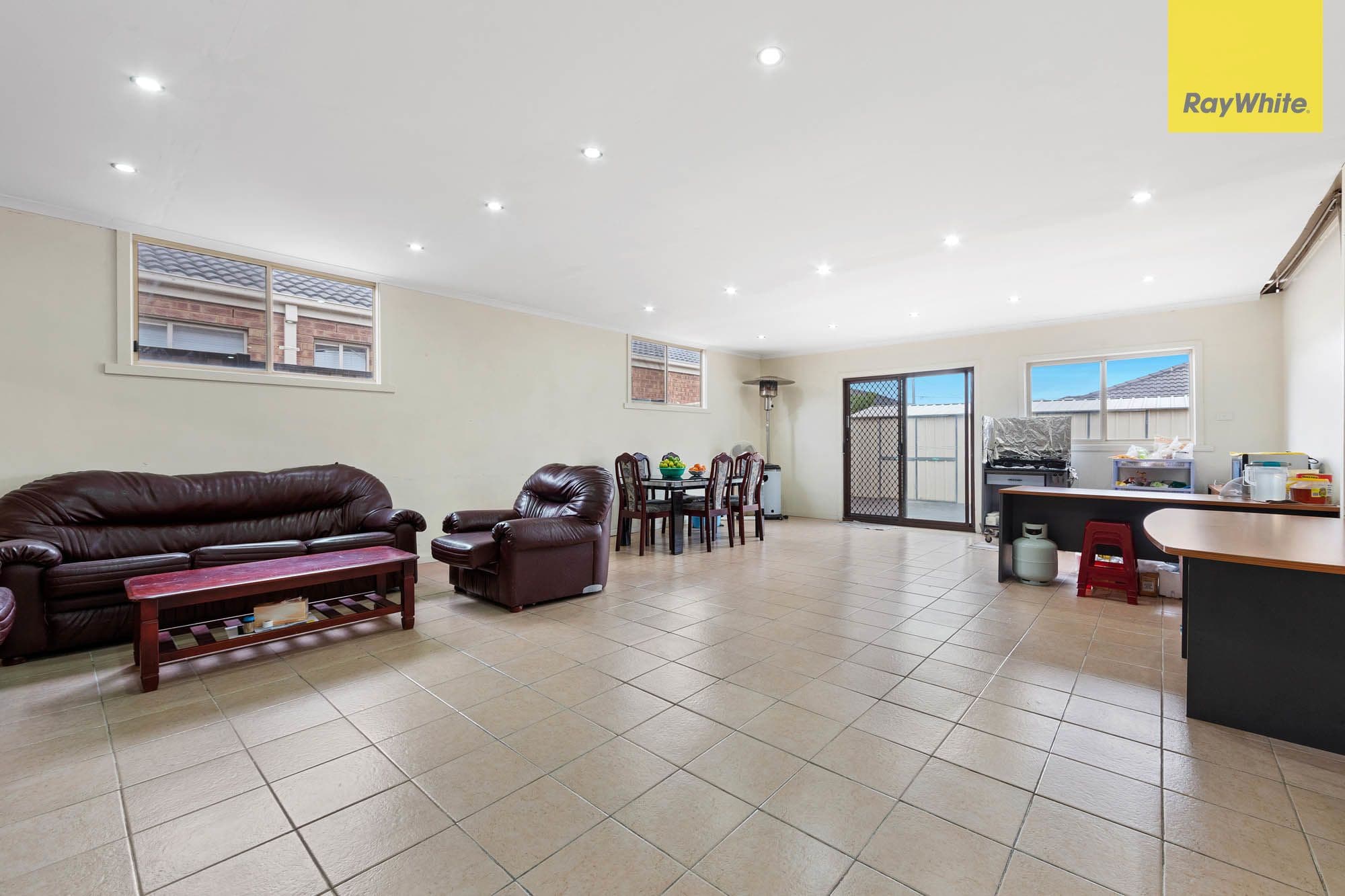 5 Cunningham Chase, Burnside Heights VIC 3023, Burnside Heights - Thumbnail 7