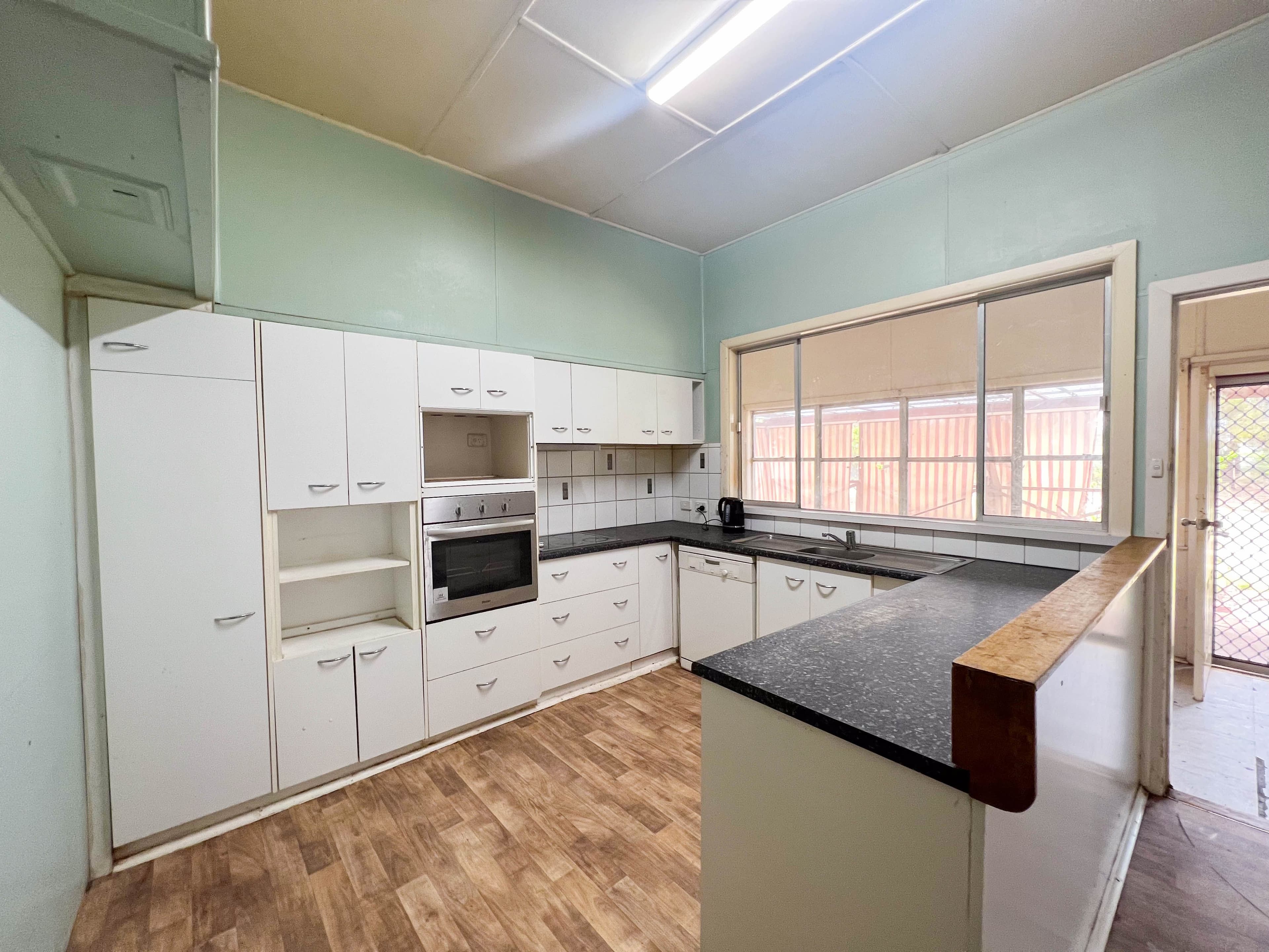 6 Woodland Street, Ungarie NSW 2669, Ungarie - Thumbnail 4