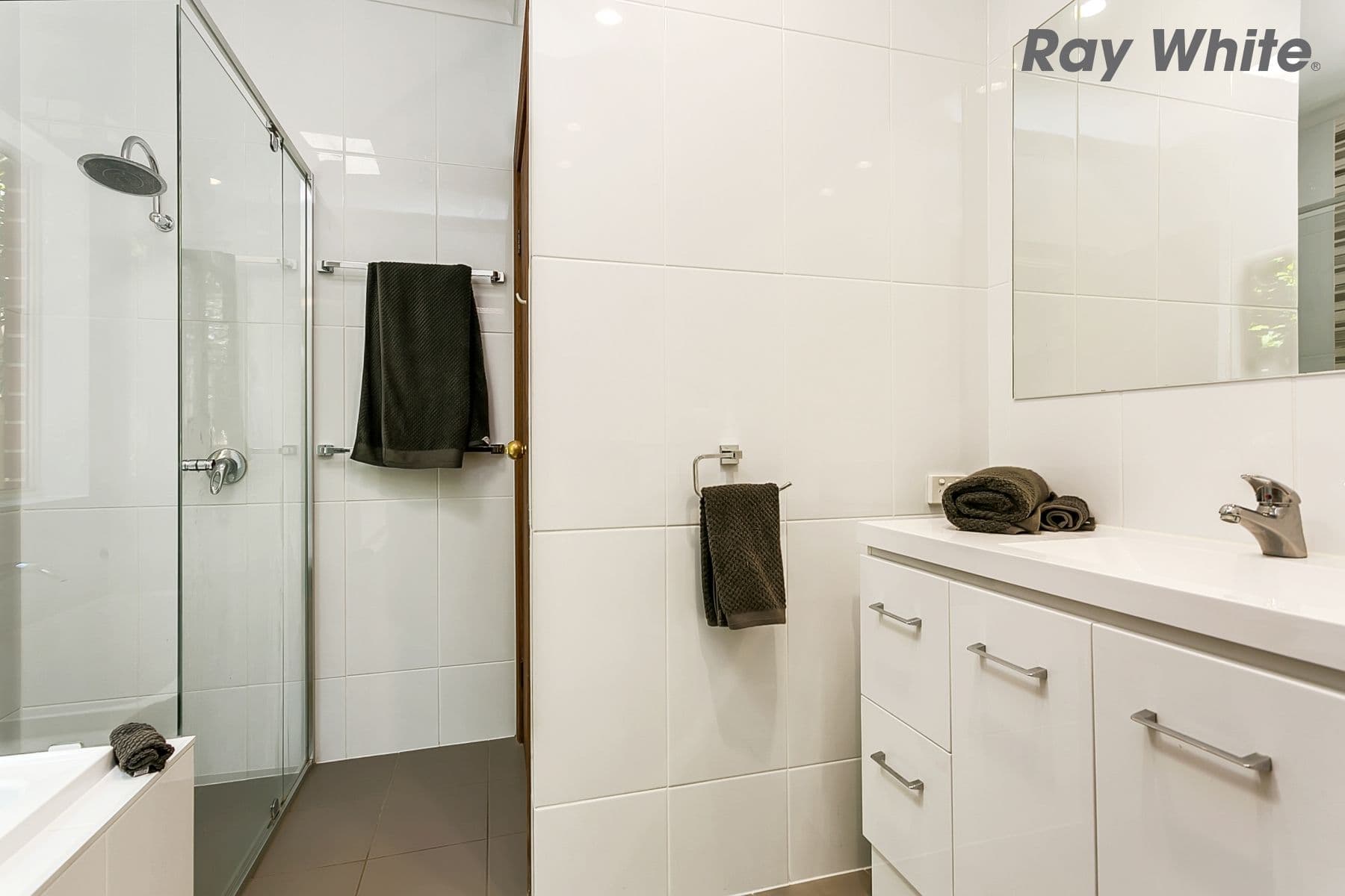 8 Pinehurst Grove, Morphett Vale SA 5162, Morphett Vale - Thumbnail 7