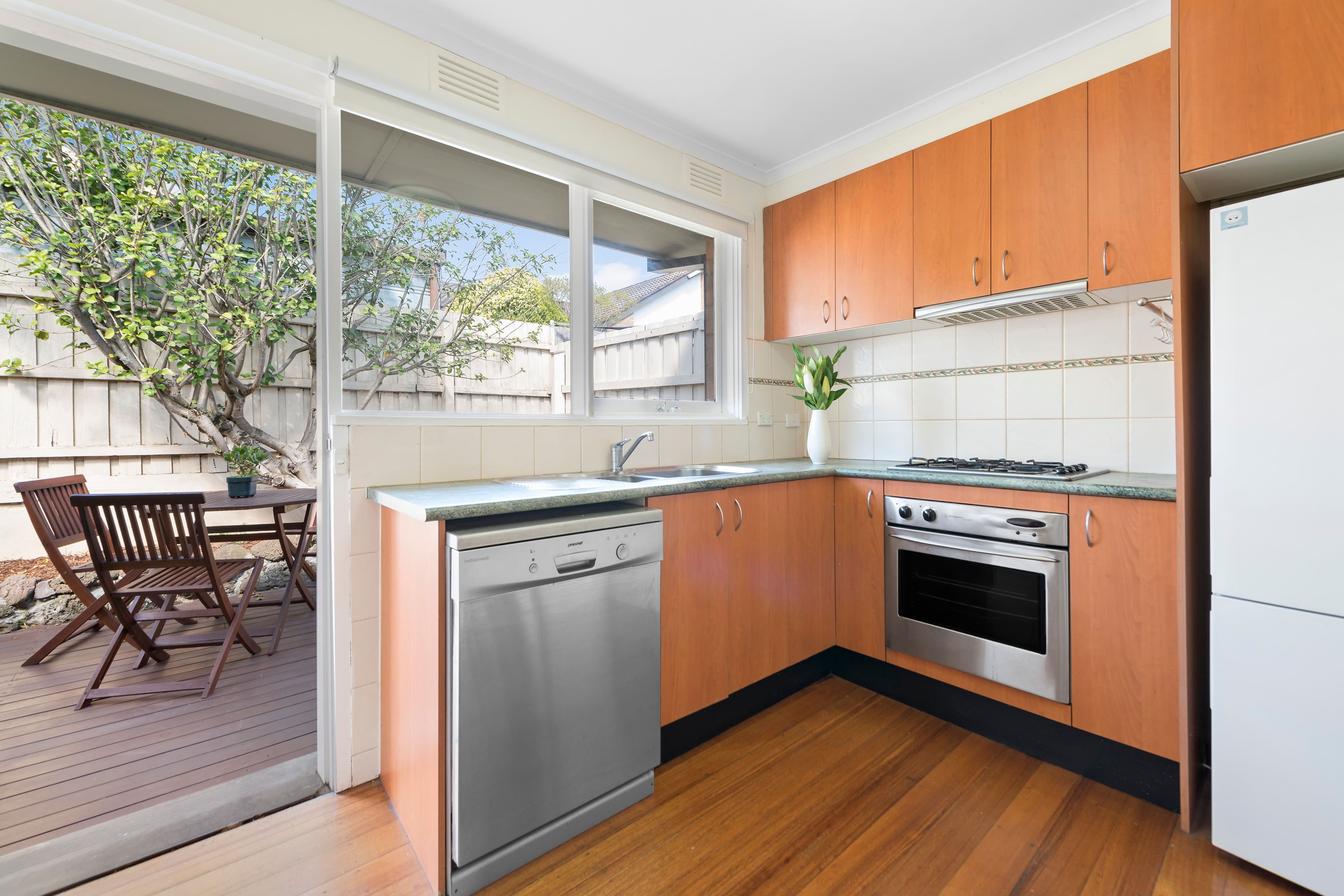 9 Kenilworth Parade, Ivanhoe VIC 3079, Ivanhoe - Thumbnail 5