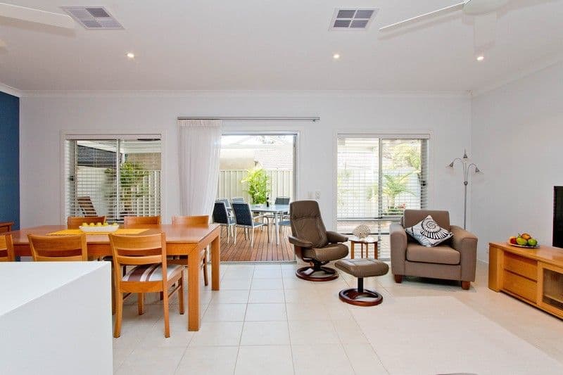 10a Hollard Avenue, Grange SA 5022, Grange - Thumbnail 7
