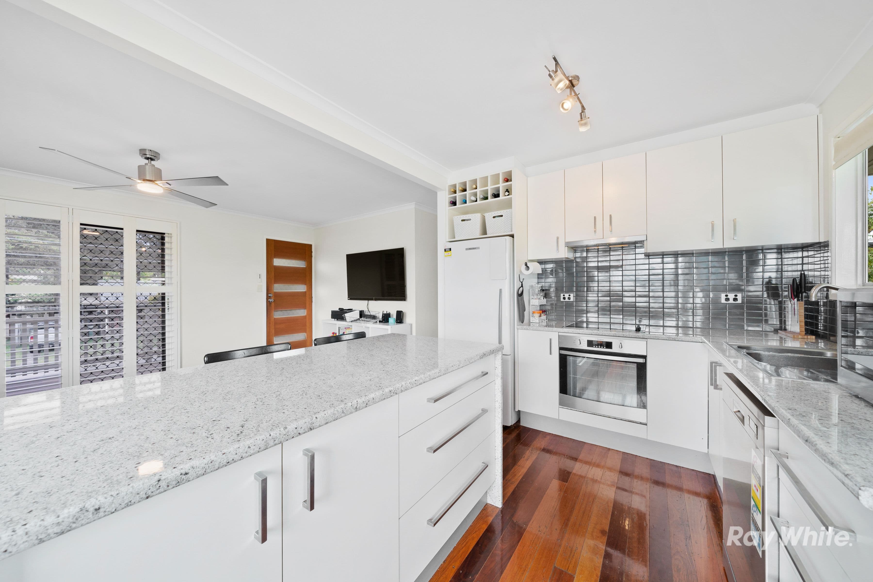 16 Marisa Street, Marsden QLD 4132, Marsden - Thumbnail 3