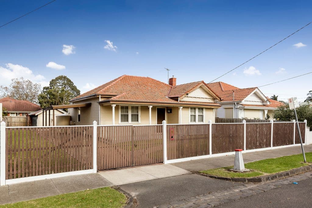 24 Mora Avenue, Oakleigh VIC 3166, Oakleigh - Image 1