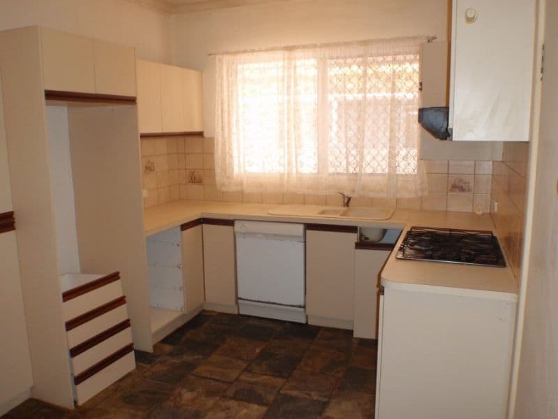 40 ARMSTRONG Road, WILSON WA 6107, Wilson - Thumbnail 4