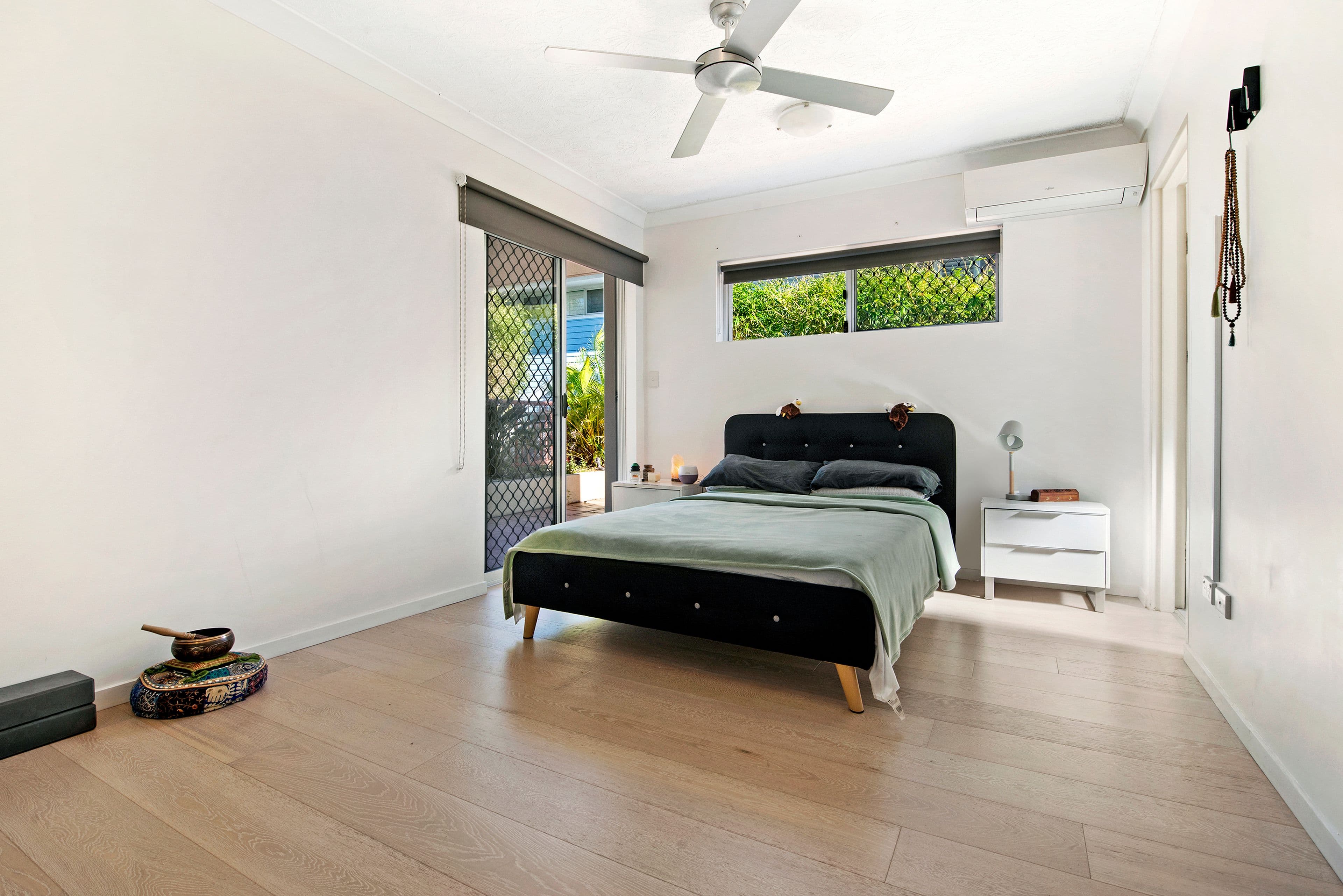 6-8 Petrel Avenue, Mermaid Beach QLD 4218, Mermaid Beach - Thumbnail 4