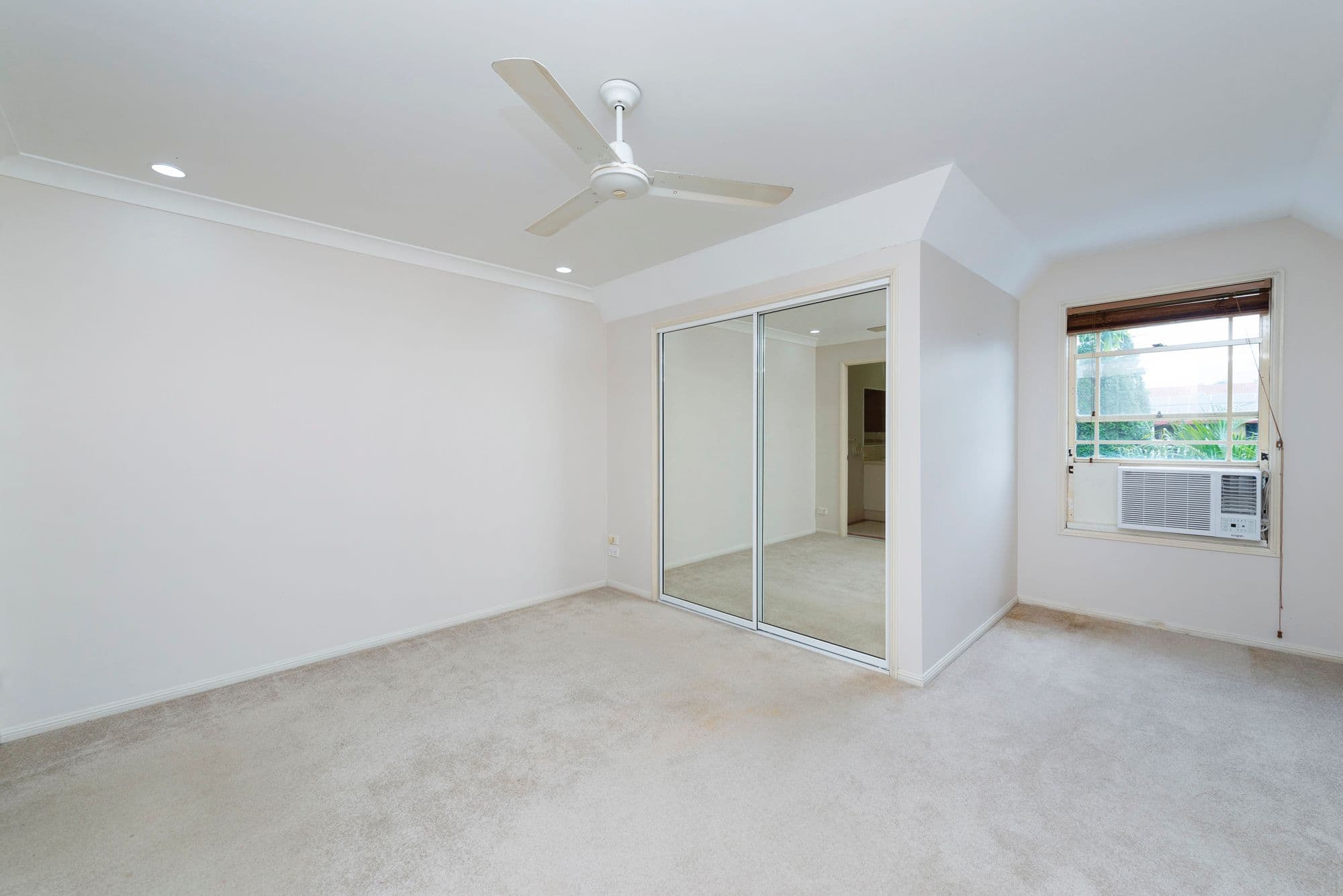 47-51 Pohlman Street, Southport QLD 4215, Southport - Thumbnail 5