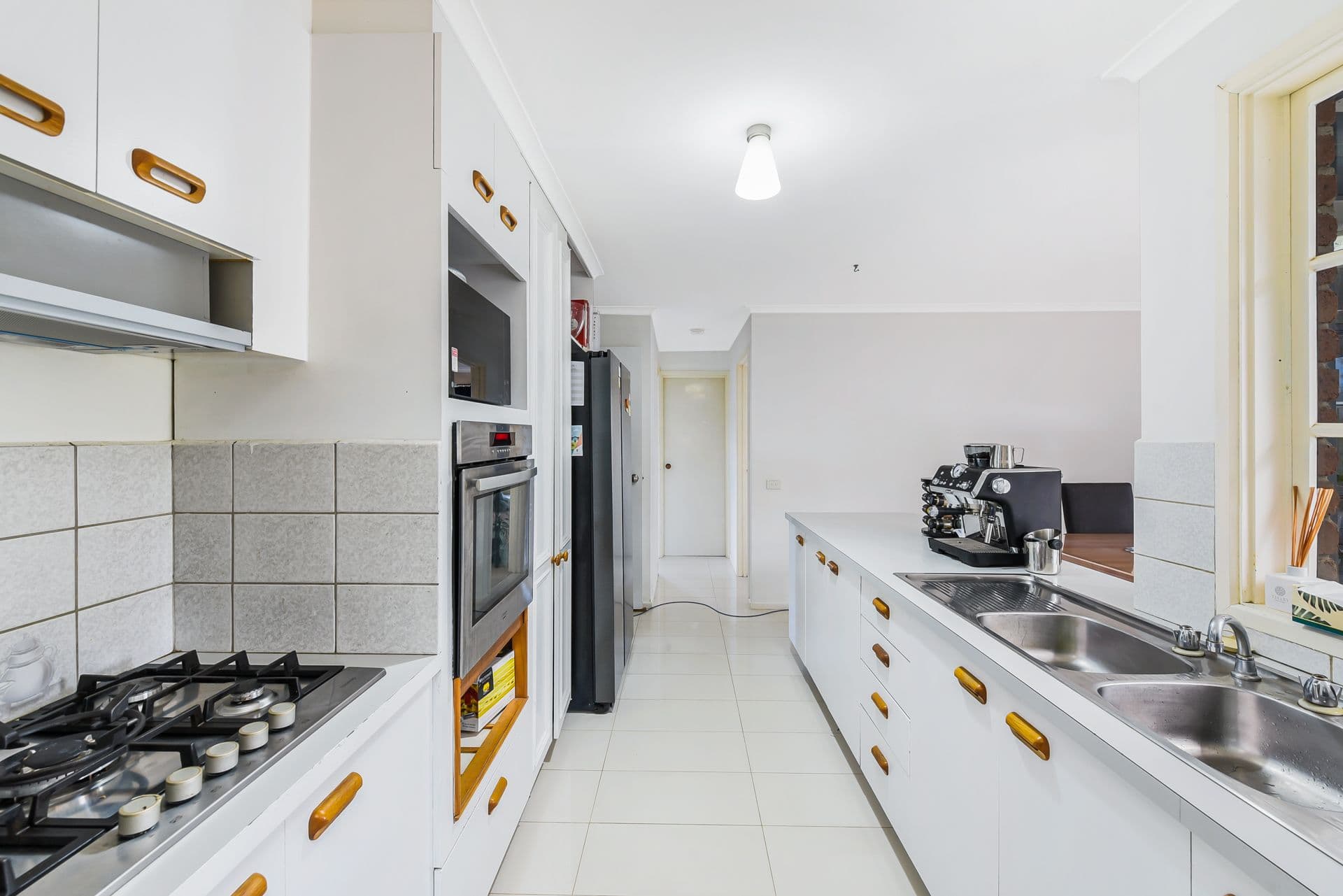 10 Howitt Court, Berwick VIC 3806, Berwick - Thumbnail 5