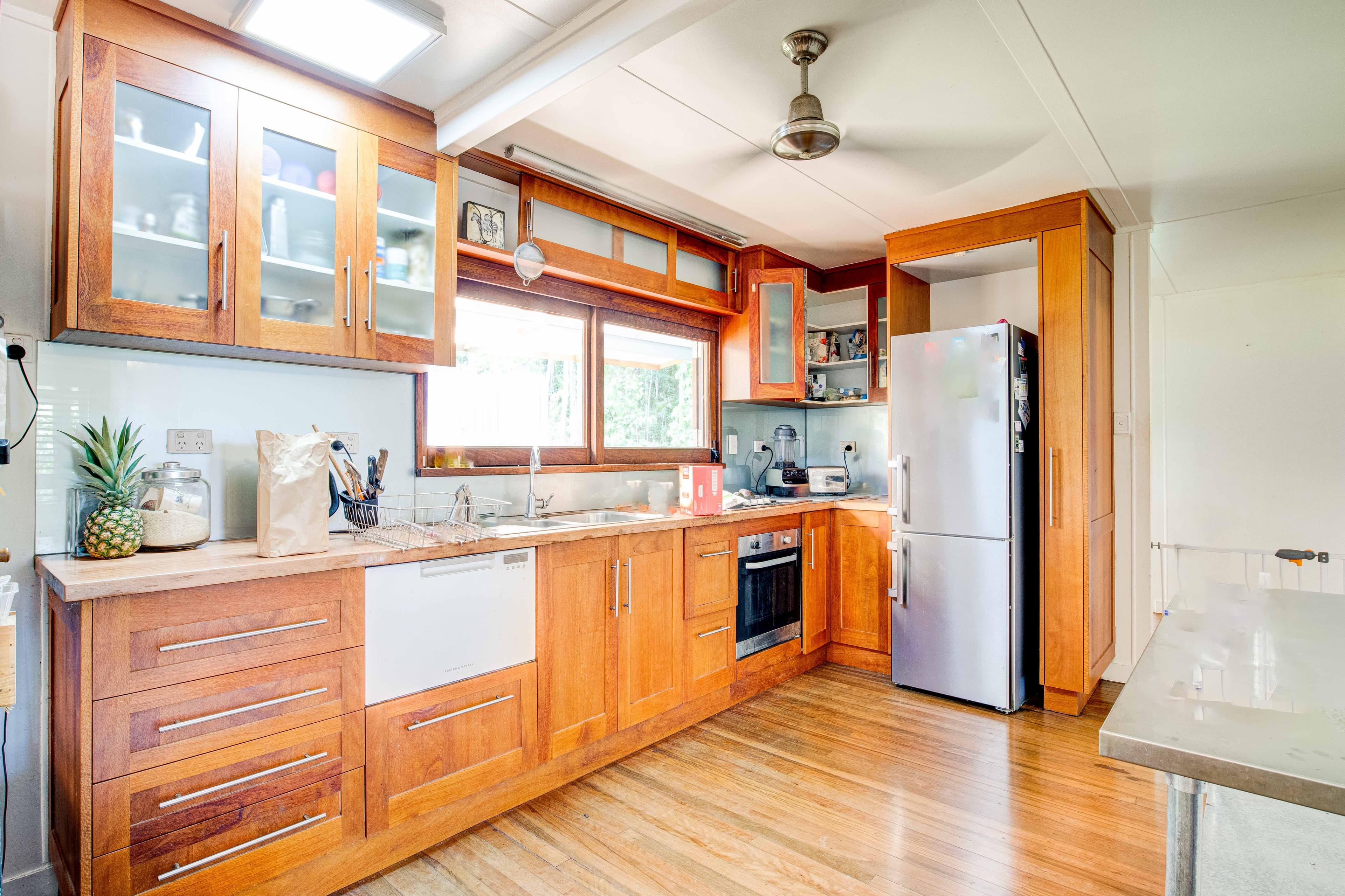 12 Endeavour Avenue, Mission Beach QLD 4852, Mission Beach - Thumbnail 8