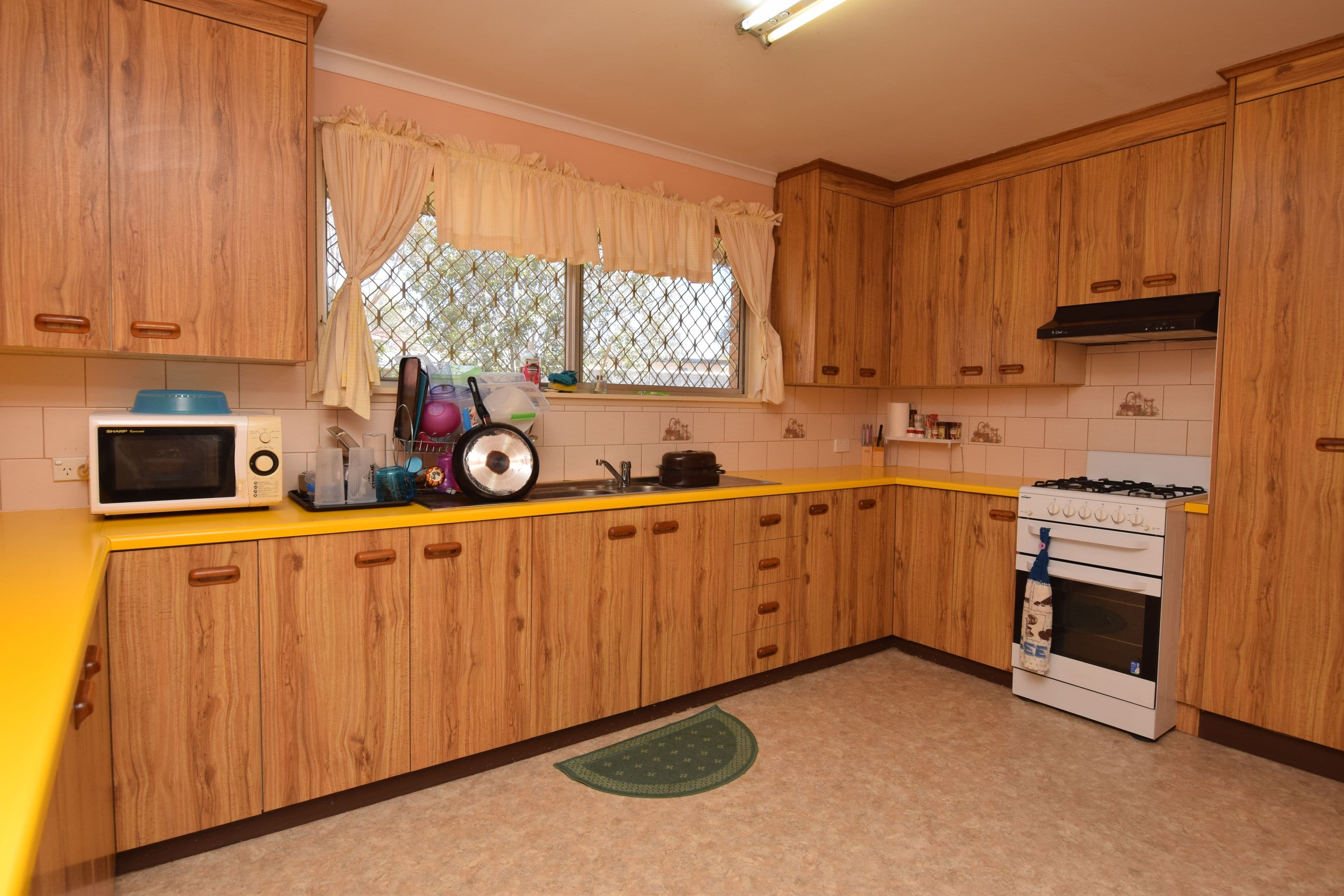 34 Railway Street, Tenterfield NSW 2372, Tenterfield - Thumbnail 2