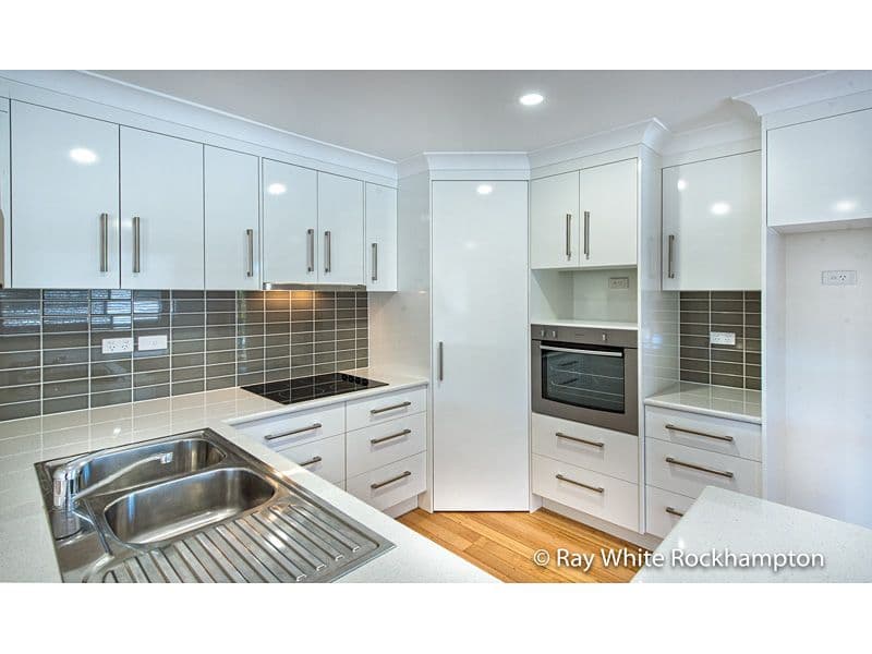 43 Danker Street, Norman Gardens QLD 4701, Norman Gardens - Thumbnail 2