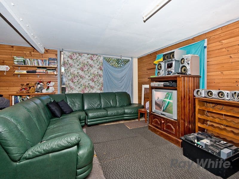4 Hanlon Road, Petrie QLD 4502, Petrie - Thumbnail 5
