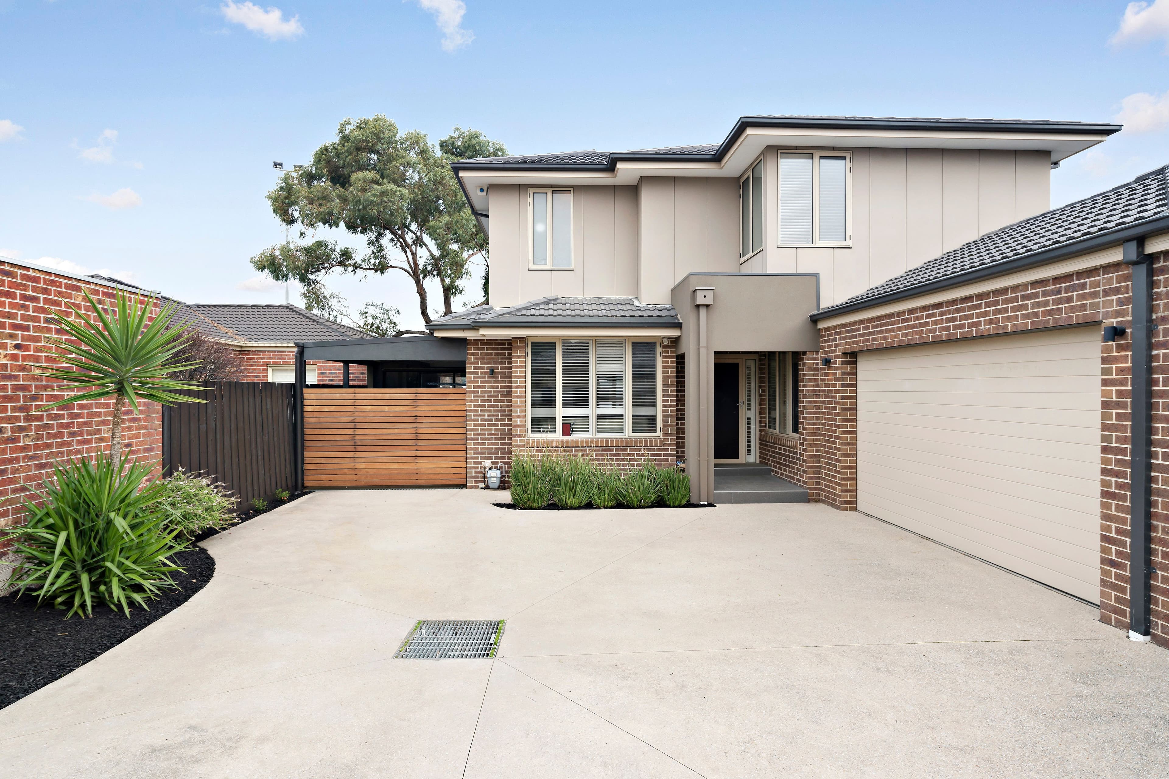 22 Mallawa Street, Clayton South VIC 3169, Clayton South - Thumbnail 2