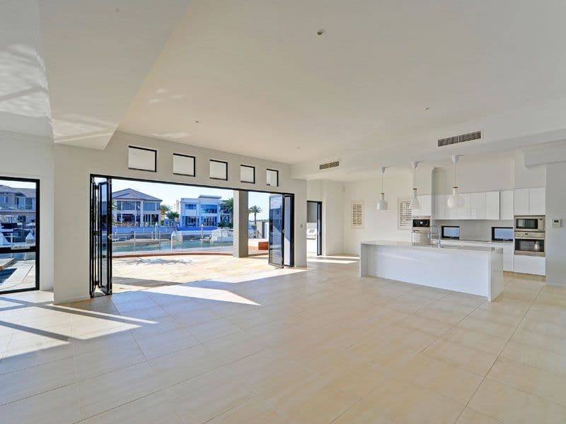 15 Hampton Court, Sovereign Islands QLD 4216, Sovereign Islands - Thumbnail 5