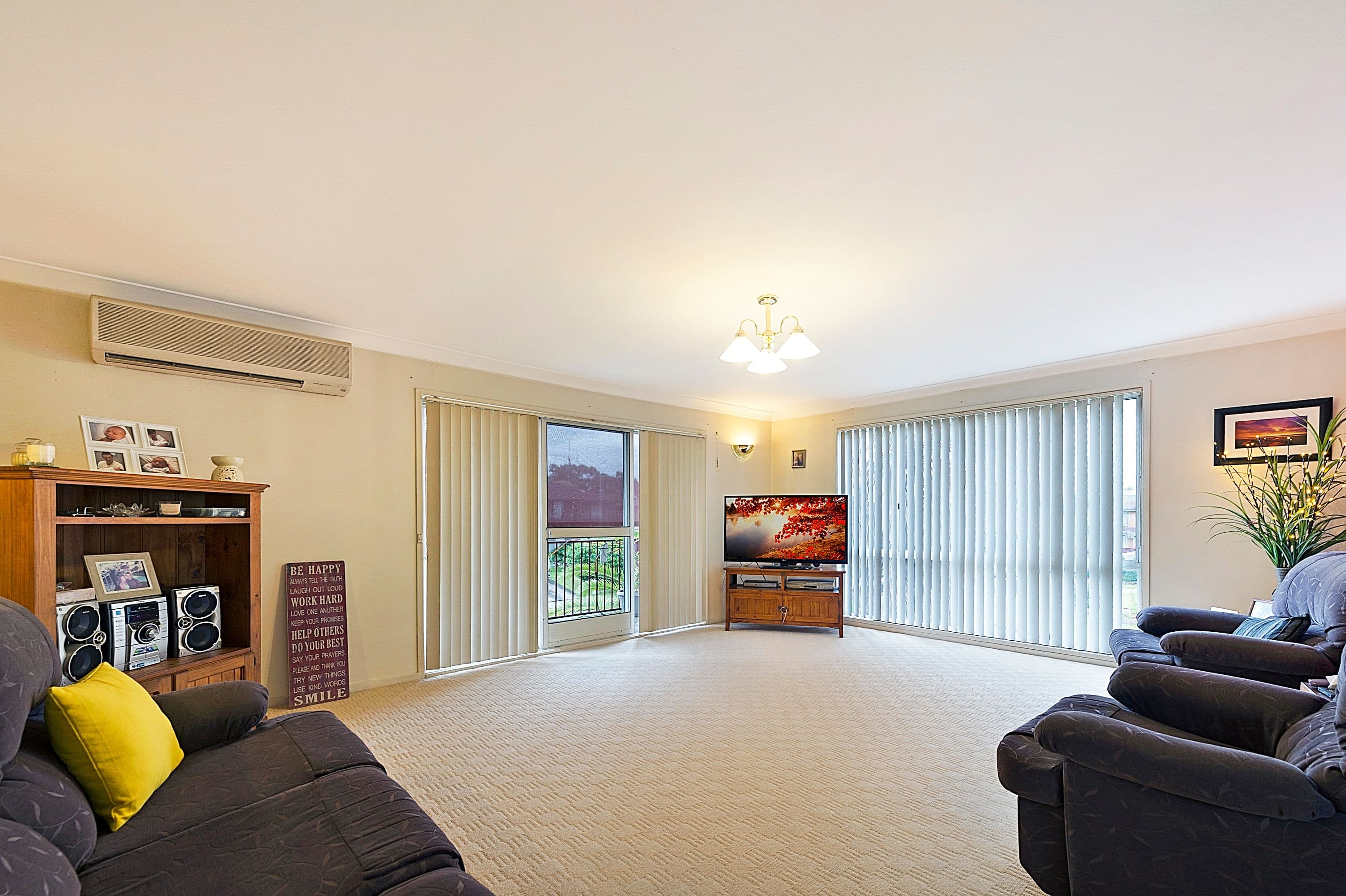 19 Reiby Place, McGraths Hill - Thumbnail 4