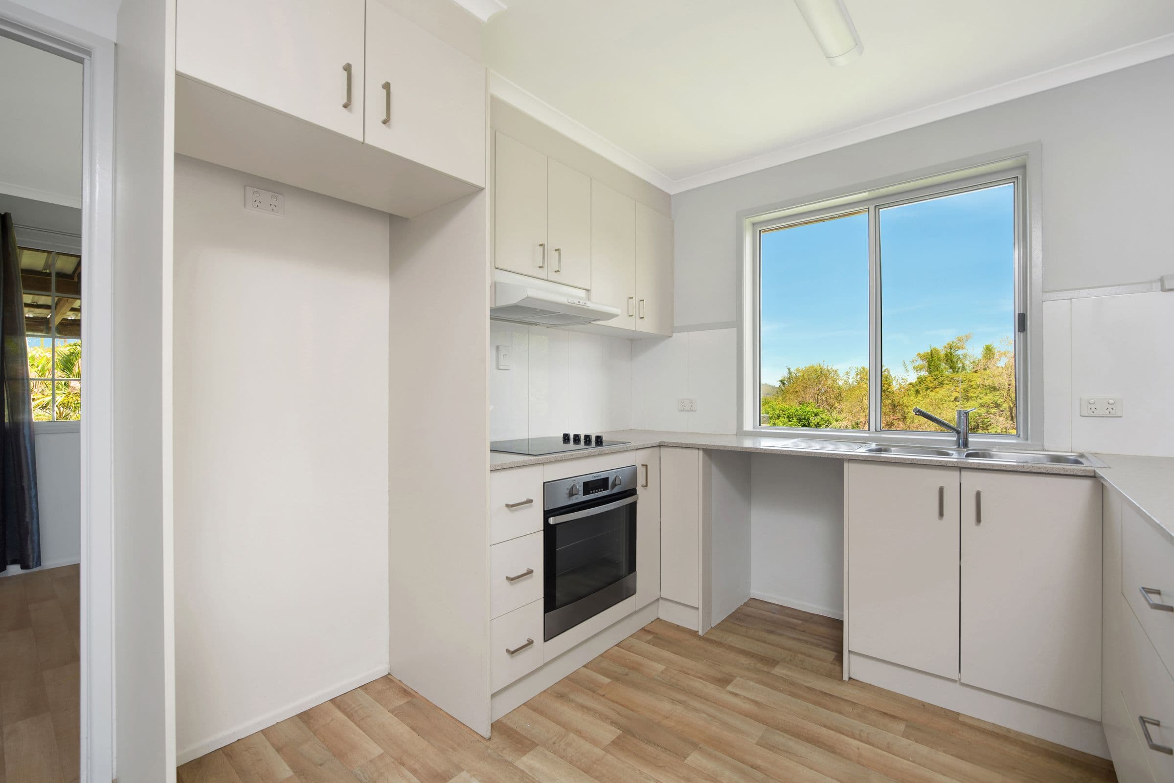 67 Gretel Drive, Clinton QLD 4680, Clinton - Thumbnail 4