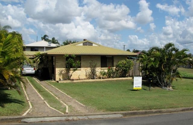 28 Wuruma Street, SCARNESS QLD 4655, Scarness - Image 1
