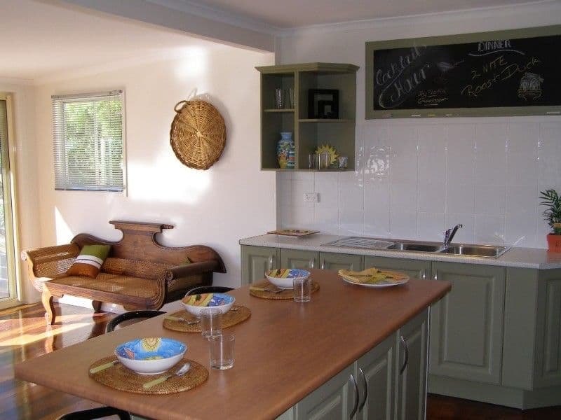 33 Nichols Road, KIPPA-RING QLD 4021, Kippa-Ring - Thumbnail 2
