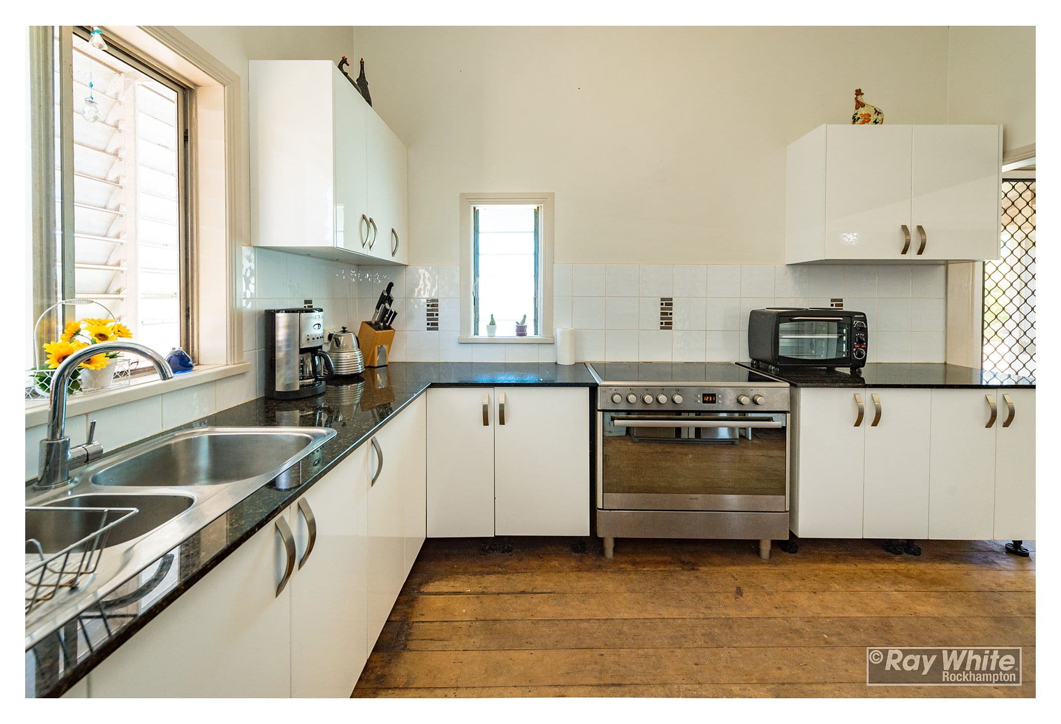 91 Lakes Creek Road, Berserker QLD 4701, Berserker - Thumbnail 2