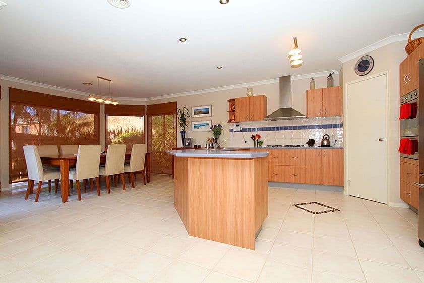 299 Tenth Street, Mildura - Thumbnail 4