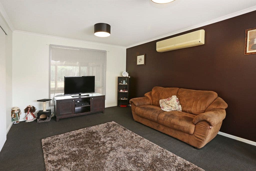 57 Geelong Road, Bannockburn VIC 3331, Bannockburn - Thumbnail 4