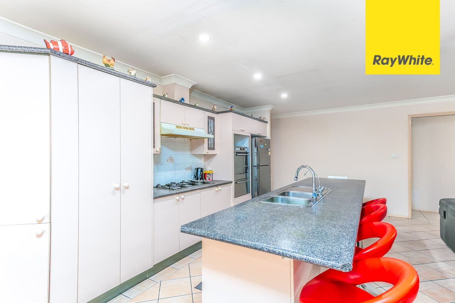 5 Ridgeview Place, Oakhurst - Thumbnail 4