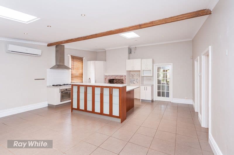 19 Tenth Avenue, Maylands WA 6051, Maylands - Thumbnail 8