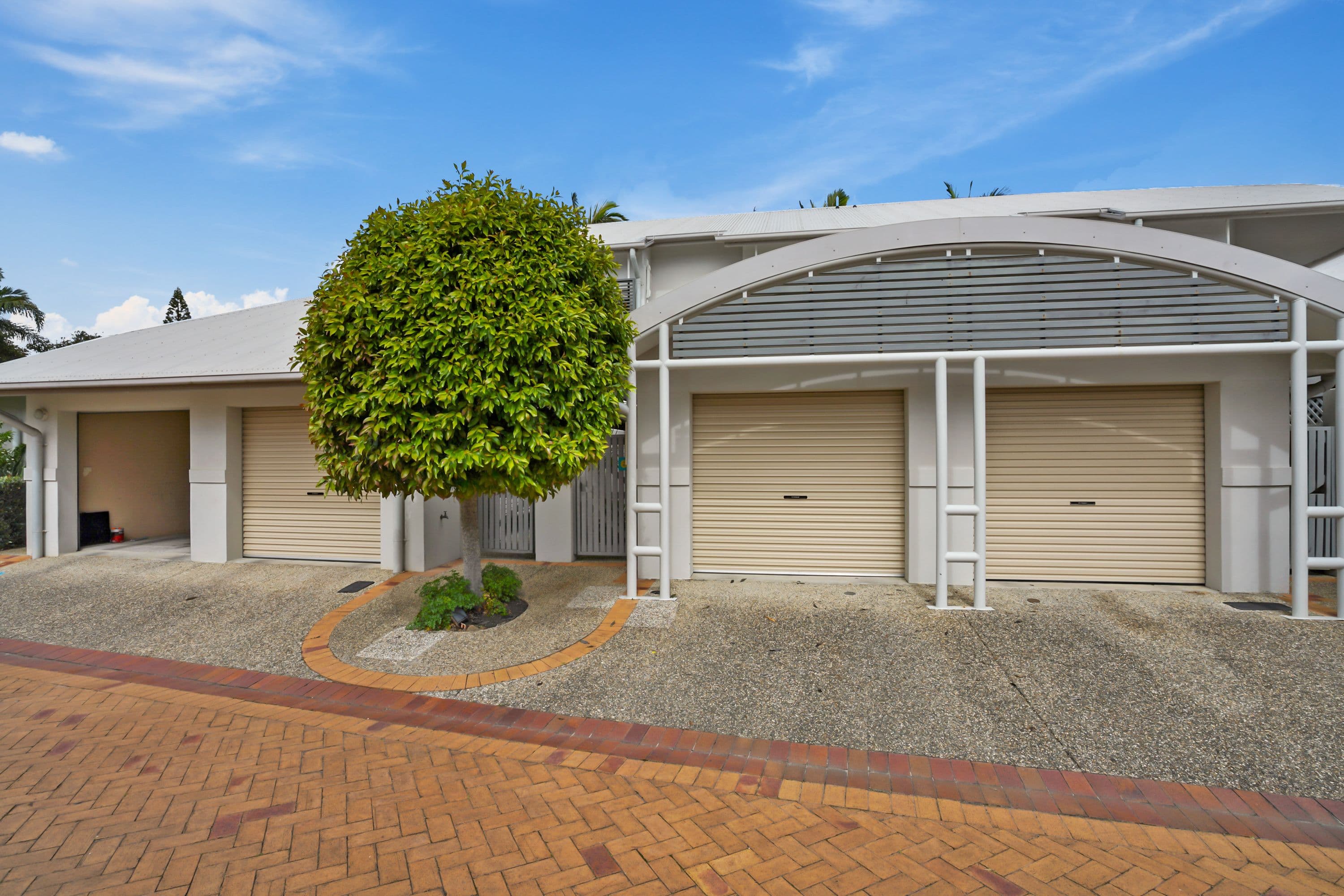 2320-2330 Gold Coast Highway, Mermaid Beach QLD 4218, Mermaid Beach - Image 1