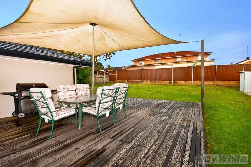 100  Keppel Circuit, HINCHINBROOK NSW 2168, Hinchinbrook - Thumbnail 7