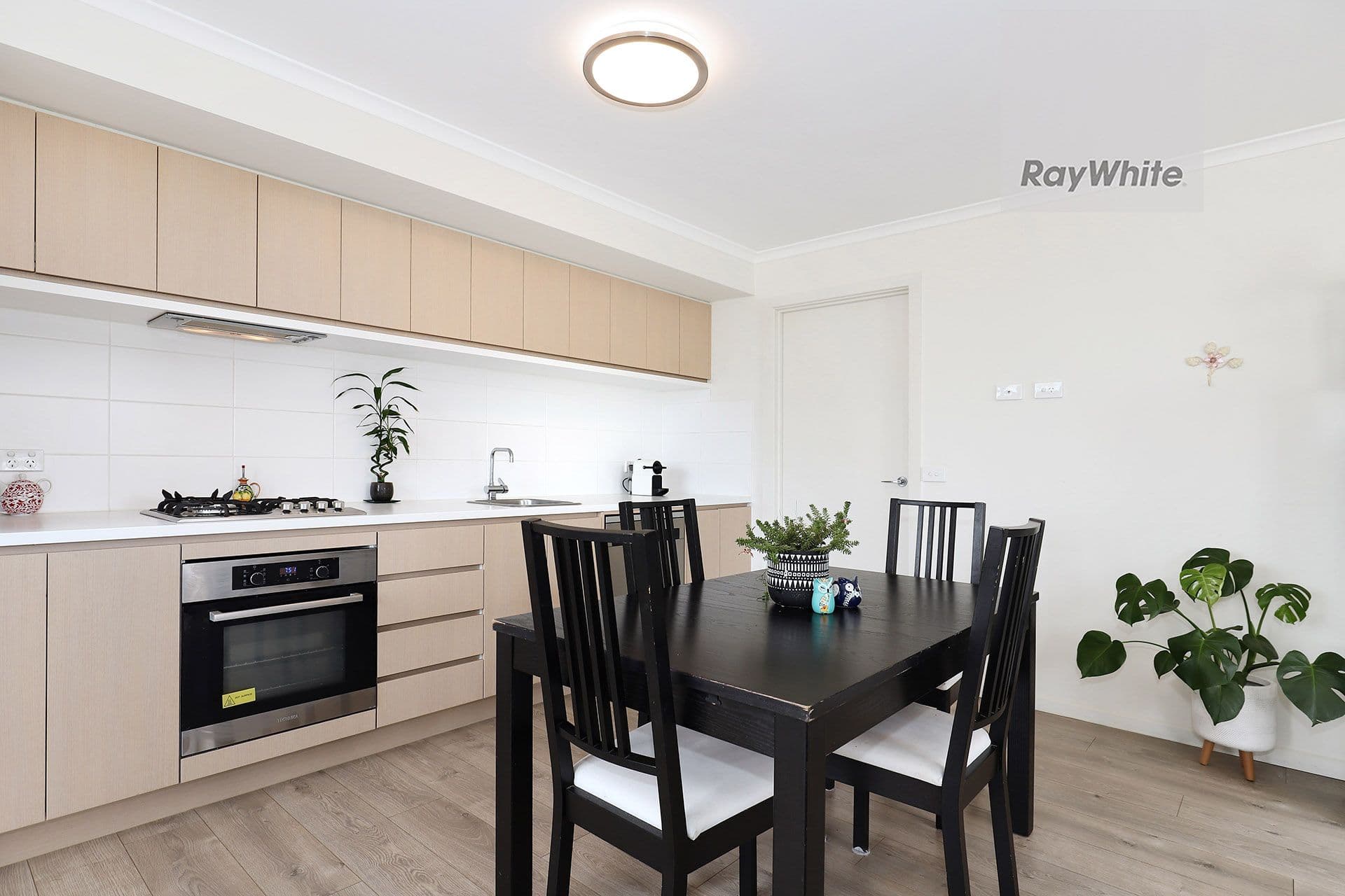 3 Dapple Lane, Westmeadows VIC 3049, Westmeadows - Thumbnail 5