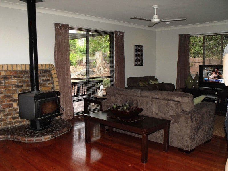 124 Brisbane Street, NANANGO QLD 4615, Nanango - Thumbnail 3