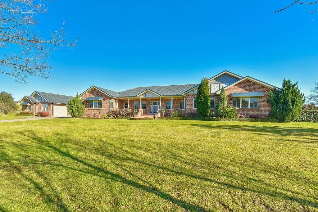 5 Davies Place, Picton NSW 2571, Picton - Image 1