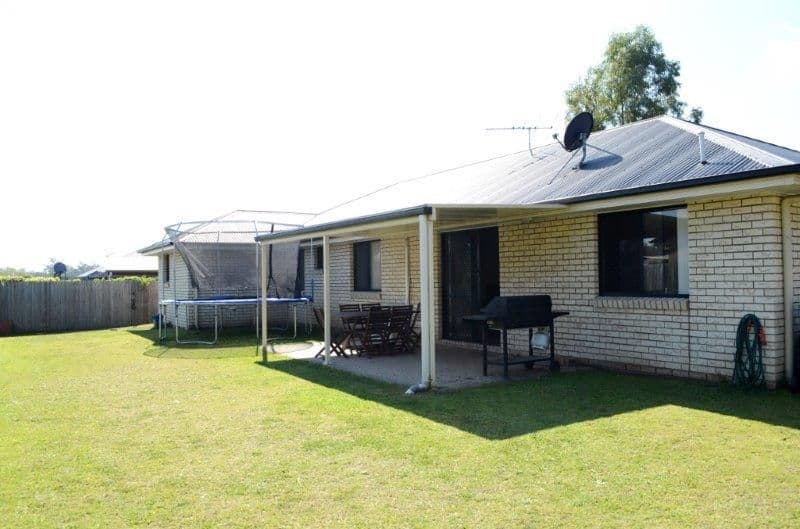 11 Gow Court, CRESTMEAD QLD 4132, Crestmead - Thumbnail 3