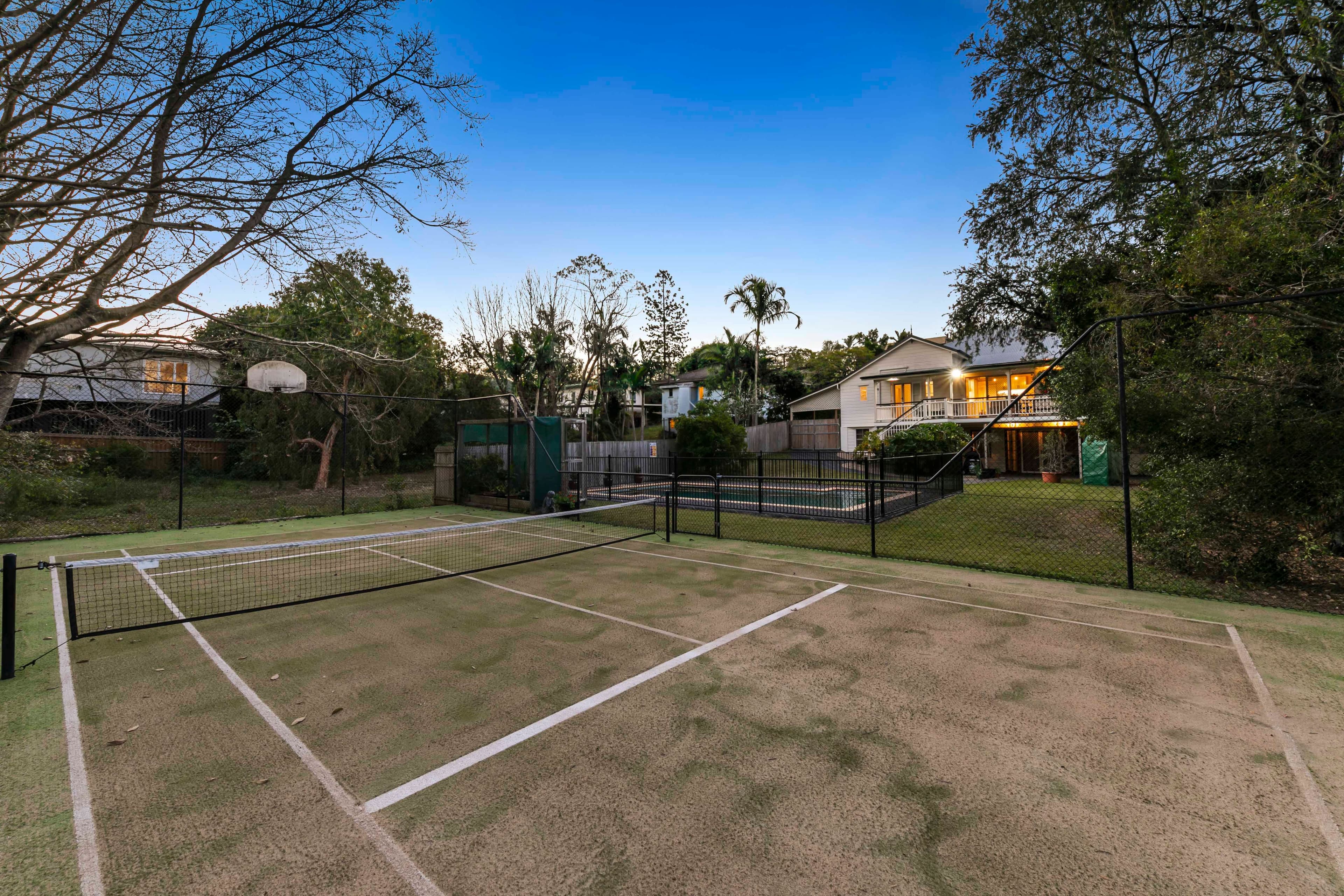 15 Gray Avenue, Corinda QLD 4075, Corinda - Thumbnail 3