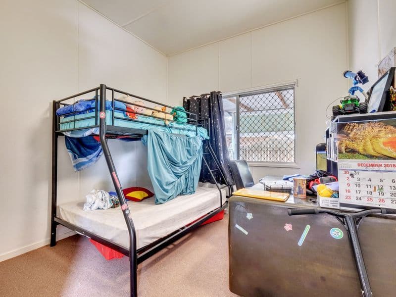4 Lalroy Street, Beachmere QLD 4510, Beachmere - Thumbnail 8