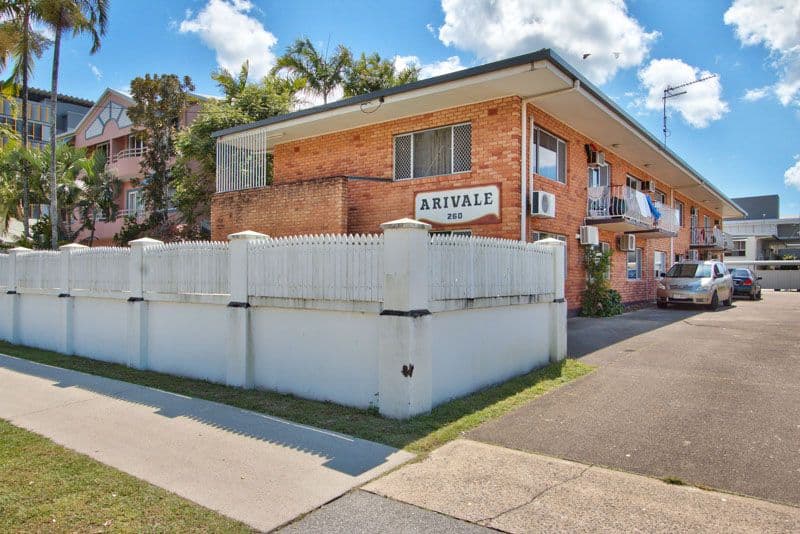 260 Grafton Street, CAIRNS NORTH QLD 4870, Cairns North - Thumbnail 2
