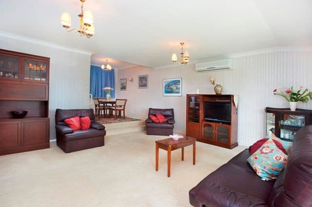 42 Blackburn Avenue, NORTH ROCKS NSW 2151, North Rocks - Thumbnail 2