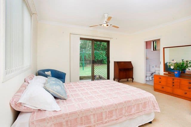 42 Blackburn Avenue, NORTH ROCKS NSW 2151, North Rocks - Thumbnail 5