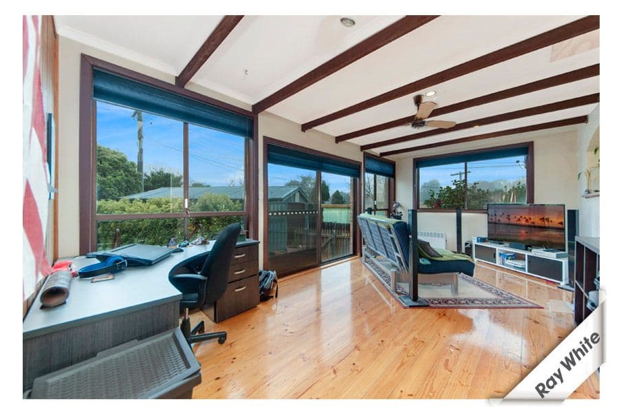 1 Mana Place, GIRALANG ACT 2617, Giralang - Image 1