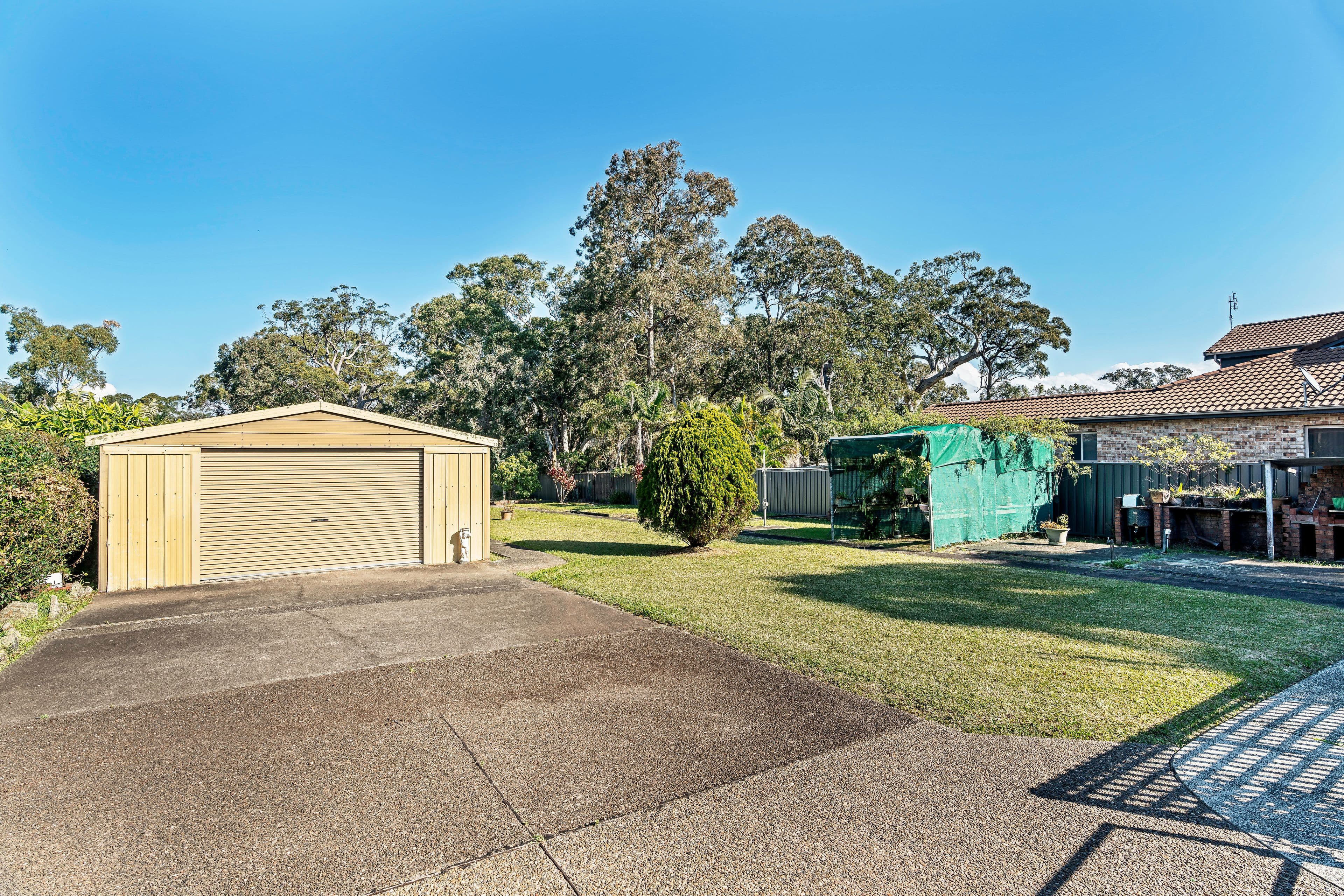 76 Sheaffe Street, Callala Bay - Thumbnail 2